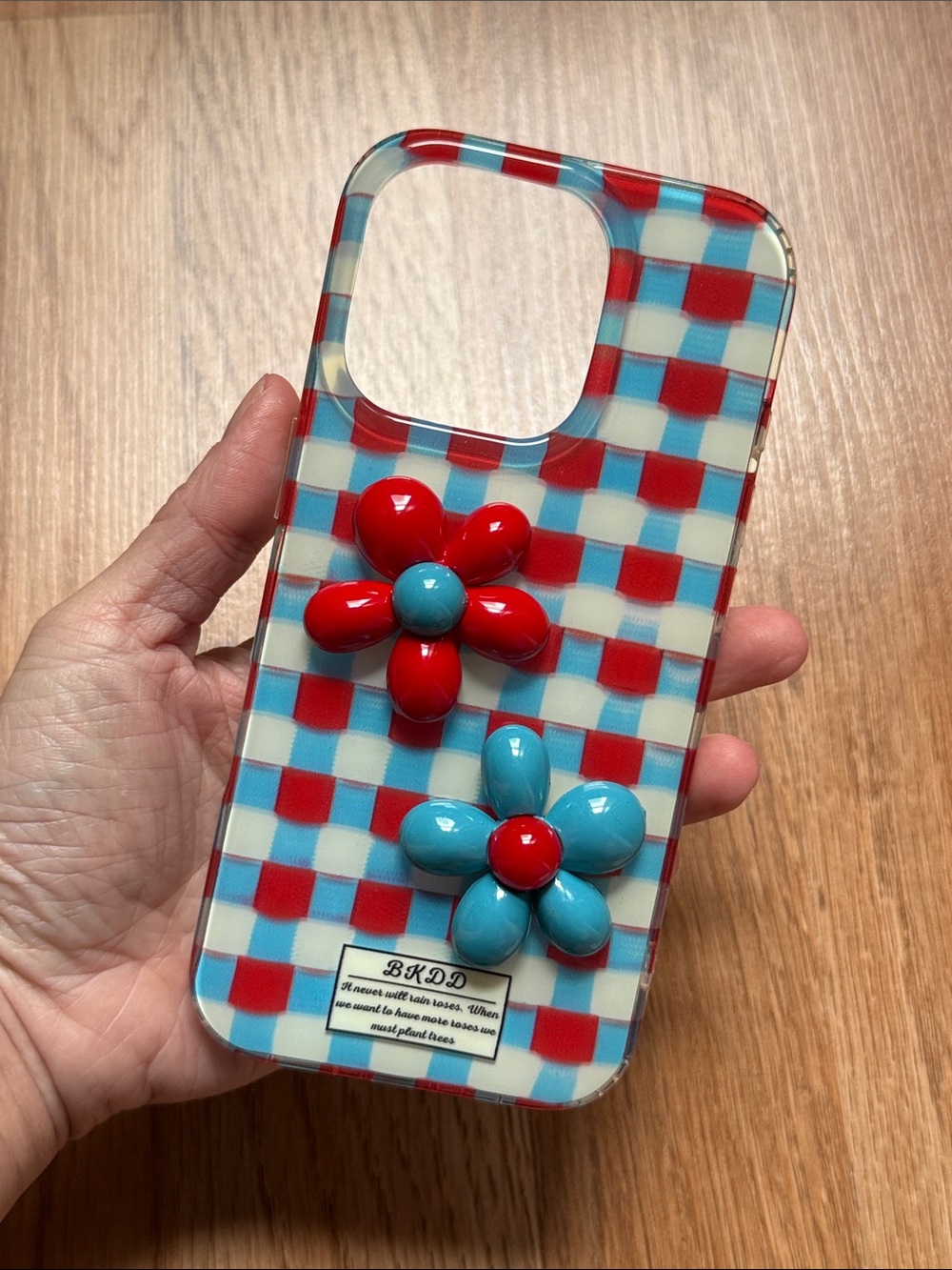 iPhone 16 pro Case 3D Floral Summer Gingham